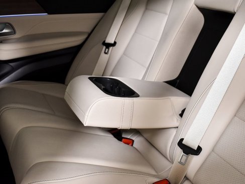 Certified 2024 Mercedes-Benz GLE 350 4MATIC image 37