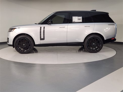 New 2025 Land Rover Range Rover SE image 5