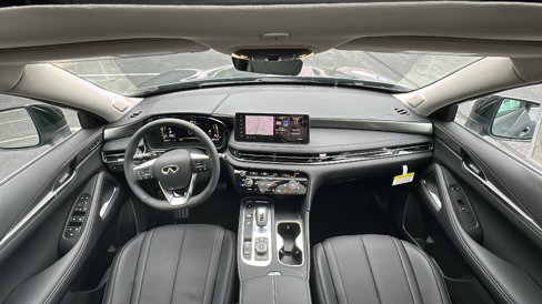 New 2026 INFINITI QX60 Luxe w/ Cargo Package image 12