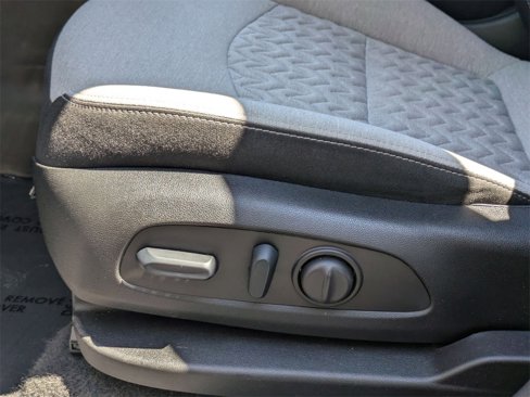 Used 2024 Chevrolet Equinox LT image 15