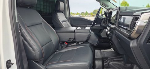 Used 2024 Ford F350 Lariat w/ Black Appearance Package image 11