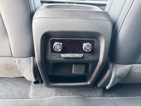 New 2026 Chevrolet Traverse LT w/ Driver Confidence Package image 14