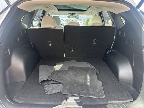 Used 2023 Hyundai Tucson Limited image 16