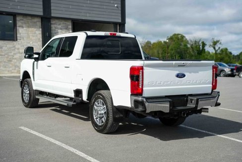 Used 2024 Ford F250 Lariat image 7