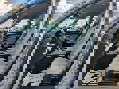 Used 2019 Honda Accord LX image 16