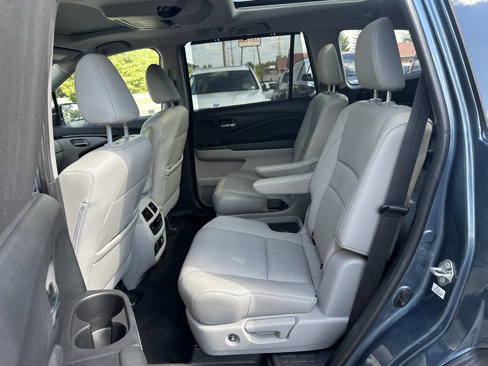 Used 2019 Honda Pilot Elite image 19