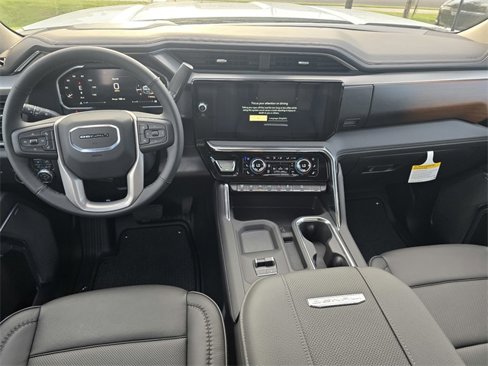 New 2026 GMC Sierra 2500 Denali w/ Denali Reserve Package image 16