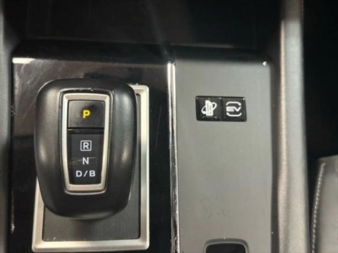 Used 2023 Mitsubishi Outlander SE image 24