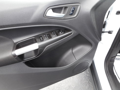 Used 2016 Ford Transit Connect XLT image 15