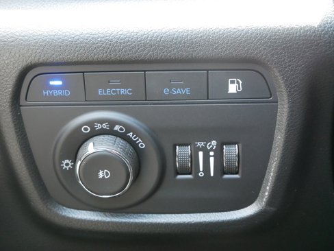 New 2025 Jeep Grand Cherokee Limited 4xe image 16