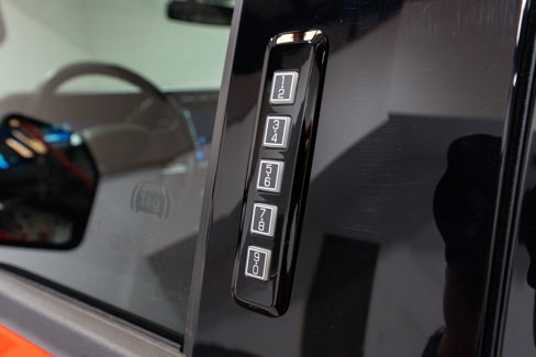 Used 2024 Ford F250 Lariat w/ Black Appearance Package image 12