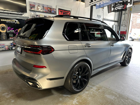 Used 2023 BMW X7 xDrive40i w/ M Sport Package image 5
