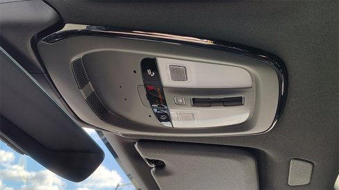New 2026 Volvo XC60 B5 Plus w/ Climate Package image 28