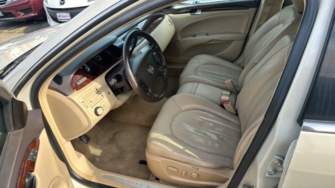 Used 2011 Buick Lucerne CXL w/ Driver Confidence Package image 17