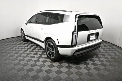 New 2026 Hyundai Ioniq 9 Calligraphy image 6