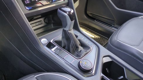Used 2024 Volkswagen Tiguan SEL R-Line image 34