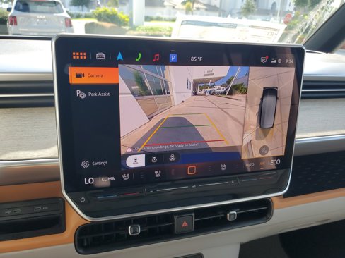 New 2025 Volkswagen ID. Buzz Pro S Plus image 25