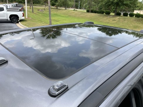 Used 2024 Ford F250 Limited w/ FX4 Off-Road Package image 11