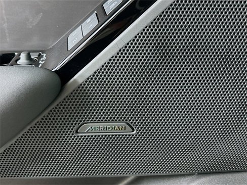 Used 2026 Land Rover Range Rover Velar S image 21