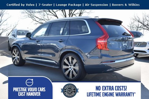 Used 2025 Volvo XC90 B6 Ultra w/ Lounge Package image 5