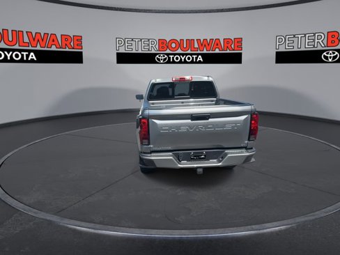 Used 2024 Chevrolet Colorado LT w/ LT Convenience Package image 14