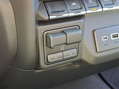 Used 2024 Chevrolet Silverado 1500 Custom Trail Boss image 16