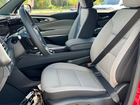 New 2026 Chevrolet Traverse LT image 18