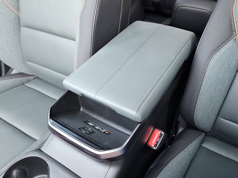 New 2026 GMC Terrain AT4 w/ Convenience Package III image 33