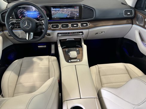 New 2026 Mercedes-Benz GLS 450 4MATIC image 28