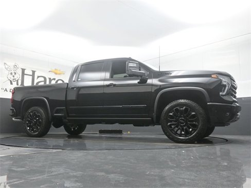 New 2026 Chevrolet Silverado 2500 High Country image 2