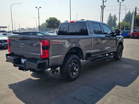 Used 2023 Ford F350 Lariat w/ Lariat Ultimate Package image 5