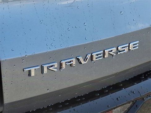 New 2026 Chevrolet Traverse High Country w/ LPO, Floor Liner Package image 18