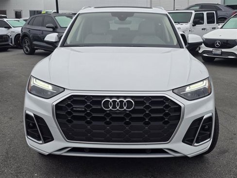 Certified 2025 Audi Q5 2.0T Premium Plus w/ Premium Plus Package image 37