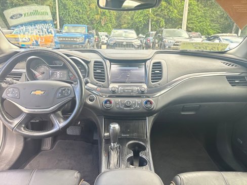 Used 2018 Chevrolet Impala Premier w/ Premier Confidence Package image 32