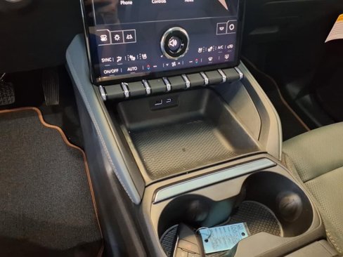 New 2026 GMC Terrain AT4 w/ Convenience Package III image 13