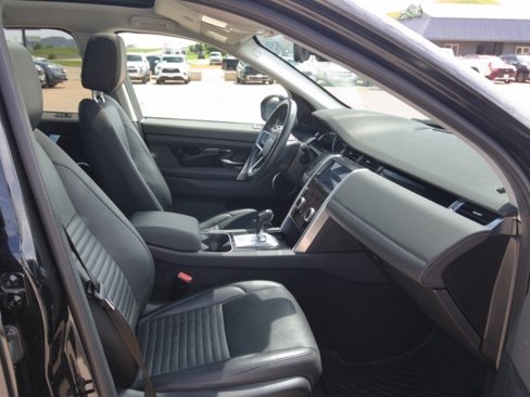 Used 2023 Land Rover Discovery Sport S image 35