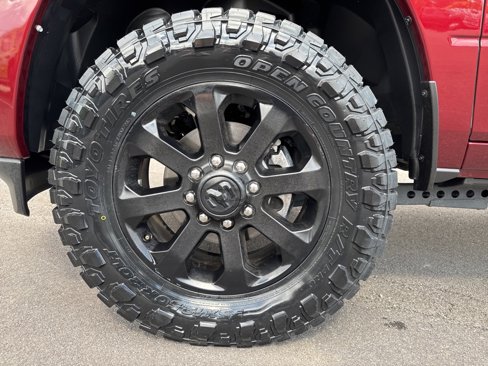 Used 2024 RAM 2500 Laramie w/ Night Edition image 12