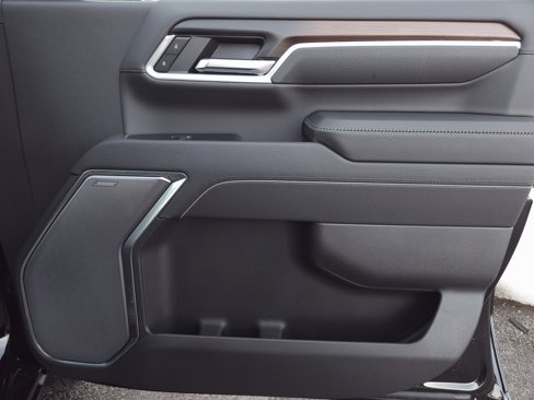 New 2025 GMC Sierra 3500 Denali w/ Denali Reserve Package image 40