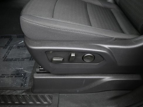 Used 2025 Chevrolet Silverado 1500 Custom Trail Boss w/ LPO, Dark Essentials Package image 15