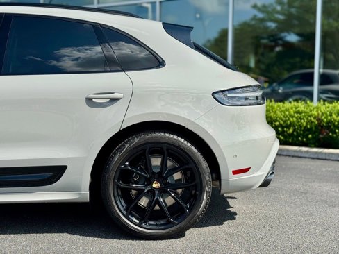 Used 2025 Porsche Macan GTS image 15