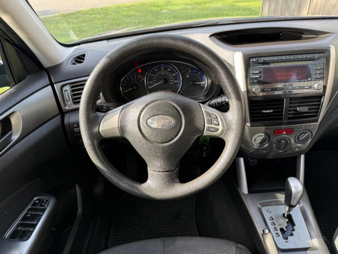 Used 2012 Subaru Forester 2.5X w/ Alloy Wheel Pkg image 9