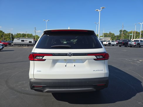 New 2026 Toyota Grand Highlander Platinum image 6
