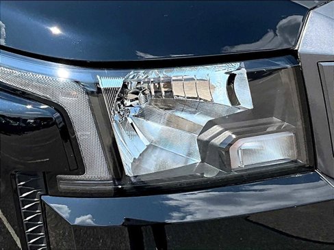 Certified 2025 Nissan Frontier SV image 32
