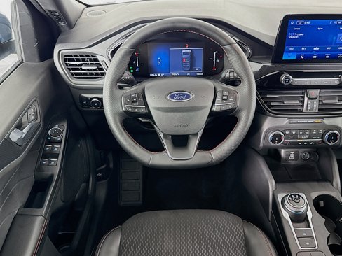 Used 2025 Ford Escape ST-Line Select image 16