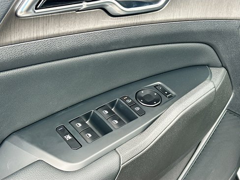 New 2026 Kia Sportage AWD Hybrid image 8