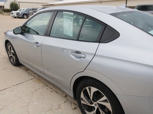 Used 2024 Subaru Legacy Premium image 8