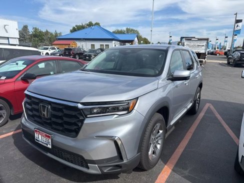 Used 2025 Honda Pilot EX-L image 1