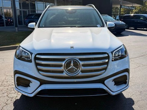 New 2026 Mercedes-Benz GLS 450 4MATIC image 2