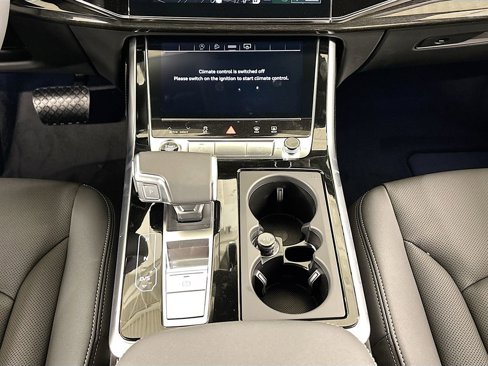 New 2025 Audi Q8 Premium Plus image 12