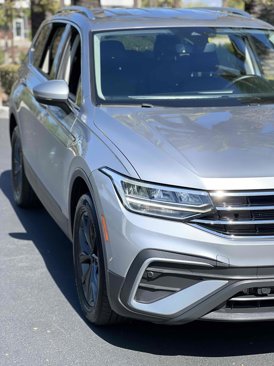 Used 2022 Volkswagen Tiguan SE image 59